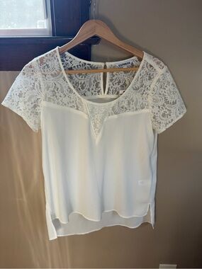 Express Lace Yoke Short Sleeve Blouse in Cream